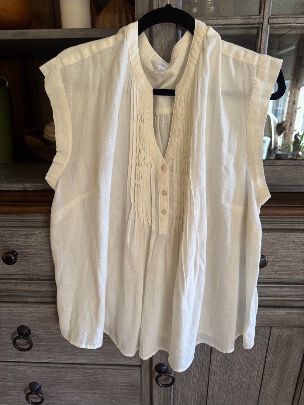 Time and Tru White Pintuck Cap-Sleeve Blouse